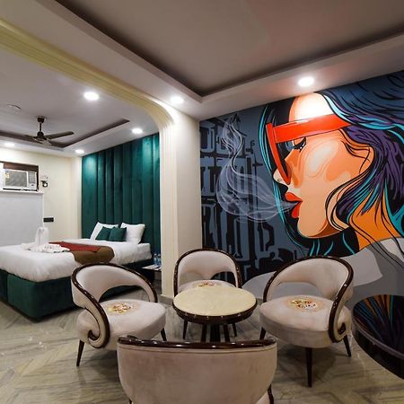 The Twenties Kamla Nagar Hotel Ню Делхи Екстериор снимка