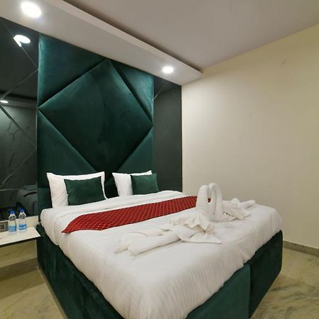The Twenties Kamla Nagar Hotel Ню Делхи Екстериор снимка