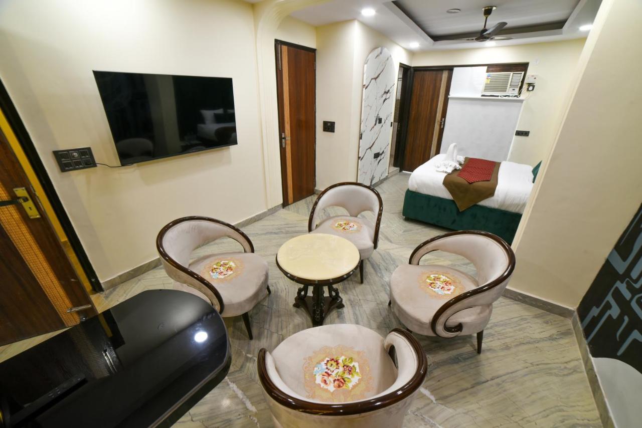 The Twenties Kamla Nagar Hotel Ню Делхи Екстериор снимка
