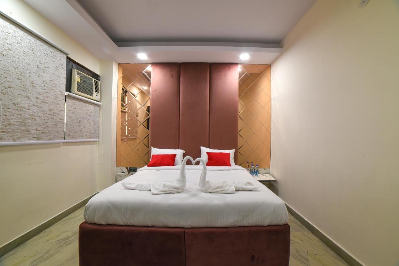 The Twenties Kamla Nagar Hotel Ню Делхи Екстериор снимка
